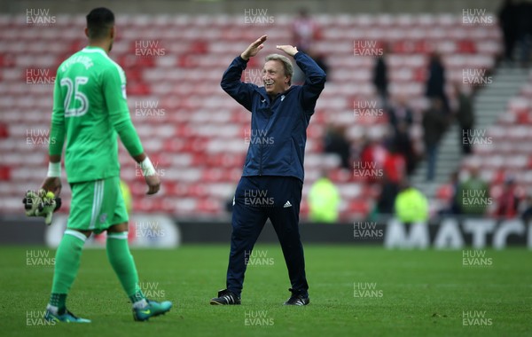 230917 - Sunderland v Cardiff City - Sky Bet Championship - Cardiff City players and manager Neil Warnock applaud their fans at the final whistle