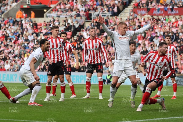 120425 - Sunderland v Swansea City - Sky Bet Championship - Ben Cabango of Swansea celebrates scoring the 1st goal of the match