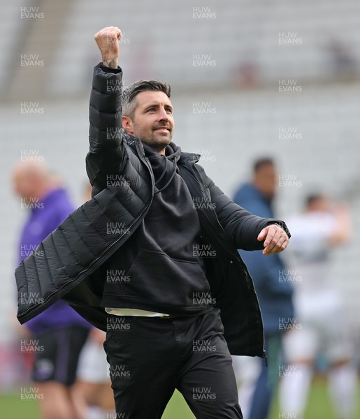 120425 - Sunderland v Swansea City - Sky Bet Championship - Swansea manager Alan Sheehan at the end of the match