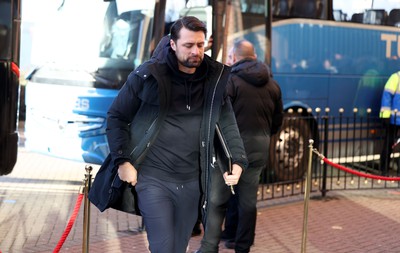 140123 - Sunderland v Swansea City - Sky Bet Championship - Swansea City head coach Russell Martin arrives