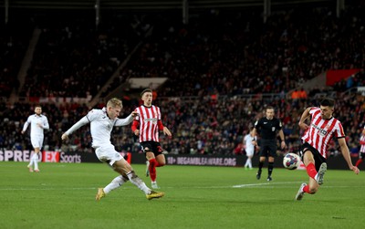 140123 - Sunderland v Swansea City - Sky Bet Championship -  Ollie Cooper of Swansea City scores to put his side 3-1 up