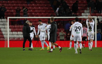 140123 - Sunderland v Swansea City - Sky Bet Championship -  Swansea City players after the final whistle