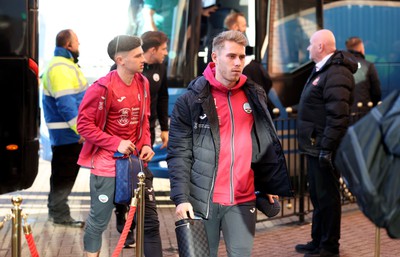 140123 - Sunderland v Swansea City - Sky Bet Championship - Swansea City players arrive