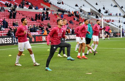 140123 - Sunderland v Swansea City - Sky Bet Championship - Swansea City players warm up