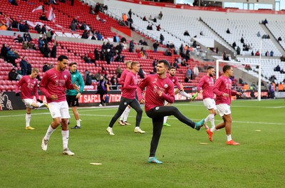 140123 - Sunderland v Swansea City - Sky Bet Championship - Swansea City players warm up