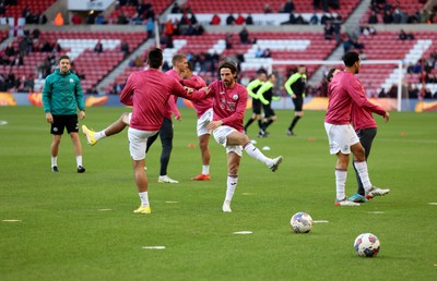 140123 - Sunderland v Swansea City - Sky Bet Championship - Swansea City players warm up