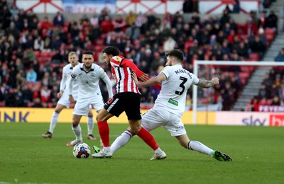 140123 - Sunderland v Swansea City - Sky Bet Championship - Patrick Roberts of Sunderland and Ryan Manning of Swansea City