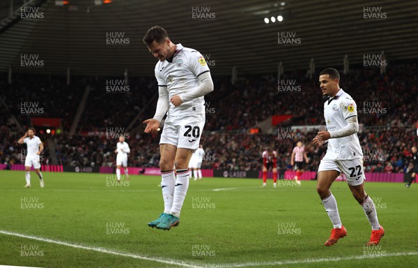 140123 - Sunderland v Swansea City - Sky Bet Championship -  Liam Cullen of Swansea City celebrates after putting his side 2-1 up