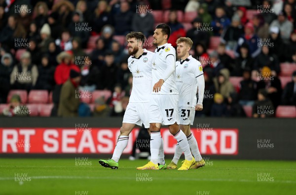 140123 - Sunderland v Swansea City - Sky Bet Championship -  Joel Piroe of Swansea City celebrates with team mates after putting his side 1-0 up