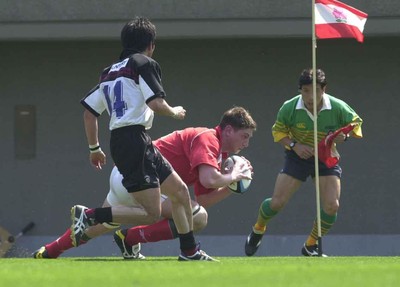 030601 - Suntory v Wales - Adam Jones scores his try