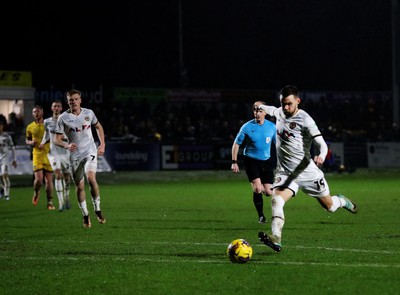 010124 - Sutton United v Newport County - Sky Bet League 2 - Shane McLoughlin of Newport County scores and celebrates