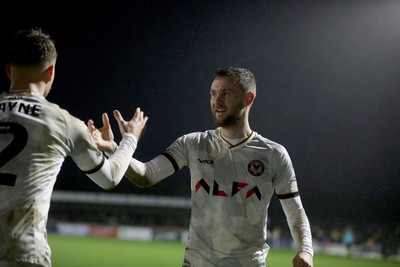 010124 - Sutton United v Newport County - Sky Bet League 2 - Shane McLoughlin of Newport County scores and celebrates