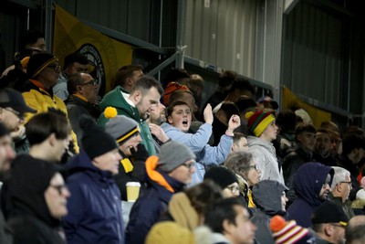 010124 - Sutton United v Newport County - Sky Bet League 2 - Newport fans