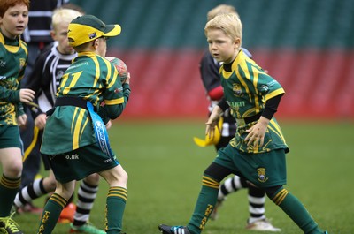 030515 - SSE SWALEC Finals Day TAG Match Bridgend Athletic v Pontypridd