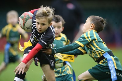 030515 - SSE SWALEC Finals Day TAG Match Bridgend Athletic v Pontypridd