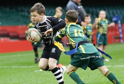 030515 - SSE SWALEC Finals Day TAG Match Bridgend Athletic v Pontypridd