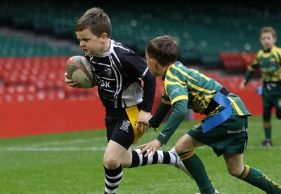 030515 - SSE SWALEC Finals Day TAG Match Bridgend Athletic v Pontypridd