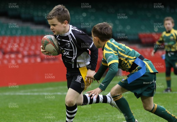 030515 - SSE SWALEC Finals Day TAG Match Bridgend Athletic v Pontypridd