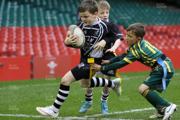 030515 - SSE SWALEC Finals Day TAG Match Bridgend Athletic v Pontypridd
