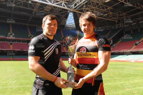 110413 - SWALEC Cup Semi Finals Photocall -L-R Adam Thomas(Pontypridd) and Jason Harris(Carmarthen Quins) 