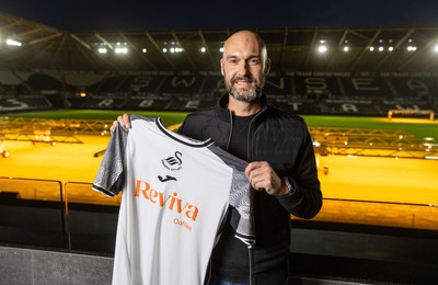 050124 - Picture shows Swansea City�s new Manager Luke Williams at the Liberty Stadium