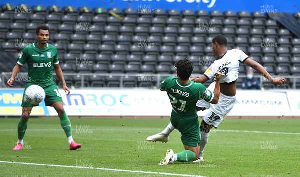 050720 - Swansea City v Sheffield Wednesday - SkyBet Championship - Rhian Brewster of Swansea City scores goal
