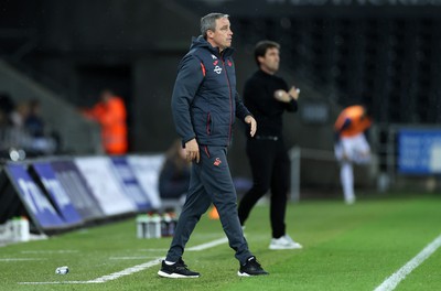 290823 - Swansea City v AFC Bournemouth - Carabao Cup - Swansea City Manager Michael Duff 