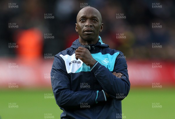 140117 - Swansea City v Arsenal - Premier League - Swansea Coach Claude Makelele by Chris Fairweather/Huw Evans Agency