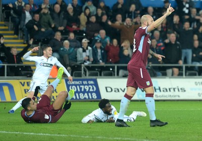 261218 - Swansea City v Aston Villa - SkyBet Championship - Nathan Dyer of Swansea City (ground) celebrates winning a penalty