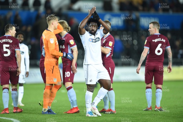 261218 - Swansea City v Aston Villa - SkyBet Championship - Wilfried Bony of Swansea City looks dejected at the end of the game