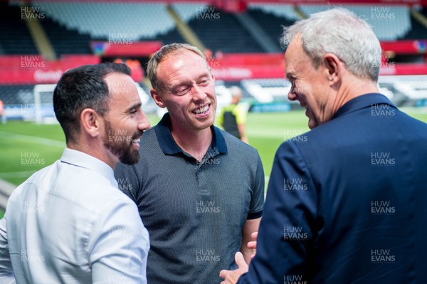 270719 - Swansea City v Atalanta, Pre Season Friendly -( L-R ) Leon Britton, Steve Cooper, Manager of Swansea City and Chairman Trevor Birch chat ahead of Kick off 