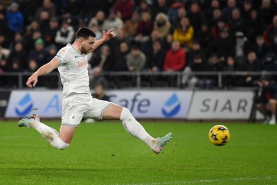170126 - Swansea City v Birmingham City - Sky Bet Championship - Zan Vipotnik of Swansea City scores the first goal of the game