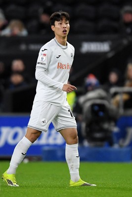 170126 - Swansea City v Birmingham City - Sky Bet Championship - Eom Ji-Sung of Swansea City