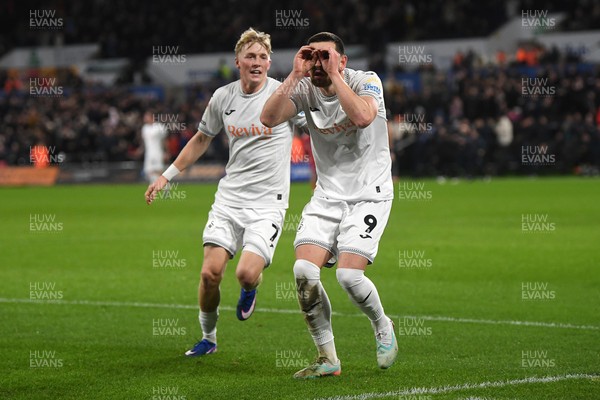 170126 - Swansea City v Birmingham City - Sky Bet Championship - Zan Vipotnik of Swansea City celebrates scoring a goal