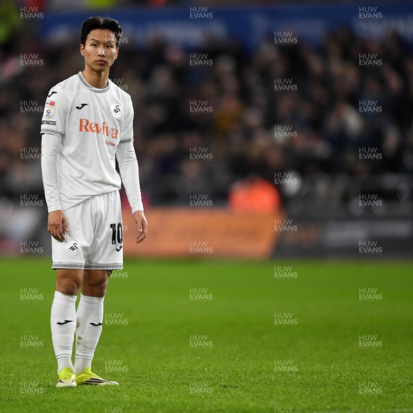 170126 - Swansea City v Birmingham City - Sky Bet Championship - Eom Ji-Sung of Swansea City