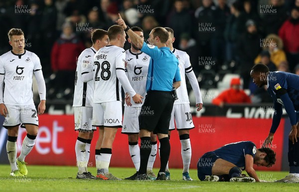 111219 - Swansea City v Blackburn Rovers - SkyBet Championship - Tom Carroll of Swansea City is given a red card by referee Jeremy Simpson