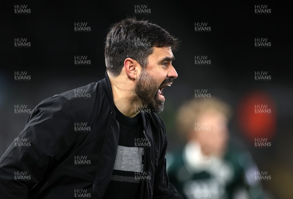 200126 - Swansea City v Blackburn Rovers - SkyBet Championship - Swansea City Manager Vitor Matos 