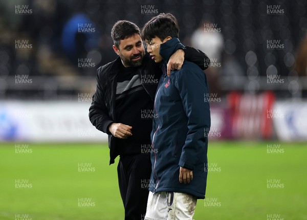 200126 - Swansea City v Blackburn Rovers - SkyBet Championship - Swansea City Manager Vitor Matos with Eom Ji-Sung at full time