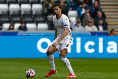 220225 - Swansea City v Blackburn Rovers - Sky Bet Championship - Ben Cabango of Swansea City