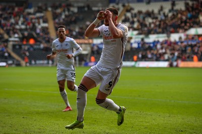 220225 - Swansea City v Blackburn Rovers - Sky Bet Championship - Zan Vipotnik of Swansea City celebrates after scoring