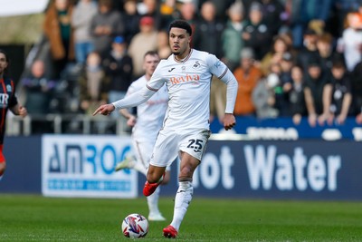 220225 - Swansea City v Blackburn Rovers - Sky Bet Championship - Myles Peart-Harris of Swansea City