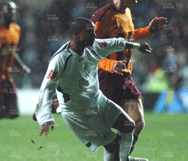 140206 - Swansea City v Bradford City - Swansea's Leon Knight scores  