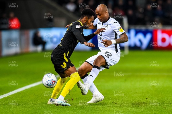 221019 - Swansea City v Brentford, Sky Bet Championship - Andre Ayew of Swansea City ( right ) in action 