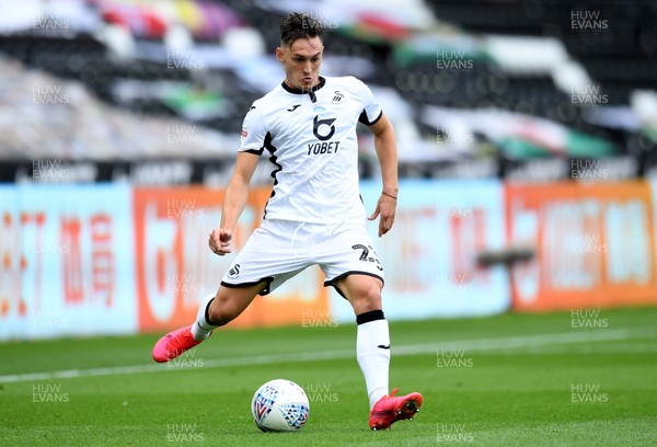 260720 - Swansea City v Brentford - EFL SkyBet Championship Play-Off - Connor Roberts of Swansea City