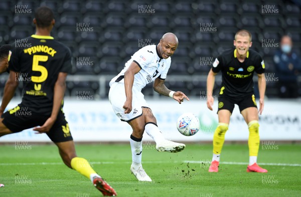 260720 - Swansea City v Brentford - EFL SkyBet Championship Play-Off - Andre Ayew of Swansea City tries a shot at goal