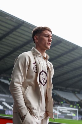 210226 - Swansea City v Bristol City - Sky Bet Championship - Ethan Galbraith of Swansea City arrives