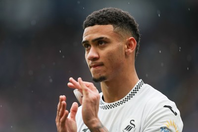 210226 - Swansea City v Bristol City - Sky Bet Championship - Gustavo Nunes of Swansea City