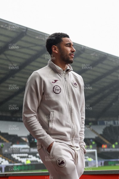 210226 - Swansea City v Bristol City - Sky Bet Championship - Ben Cabango of Swansea City arrives
