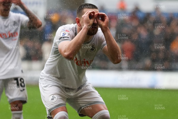 210226 - Swansea City v Bristol City - Sky Bet Championship - Zan Vipotnik of Swansea City celebrates scoring the first goal