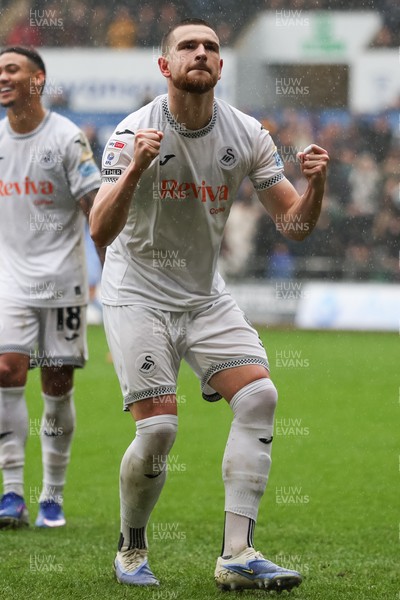 210226 - Swansea City v Bristol City - Sky Bet Championship - Zan Vipotnik of Swansea City celebrates scoring the first goal